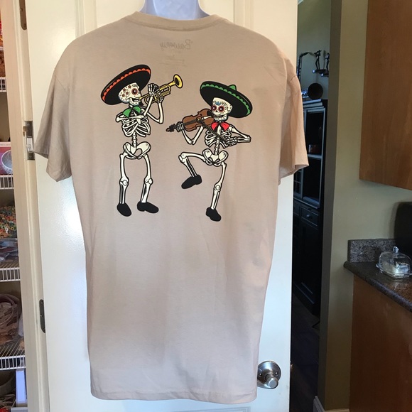 Mexican themed shirt with dancing skeletons.  Day of the dead.  NWOT. Size L. - Picture 6 of 9
